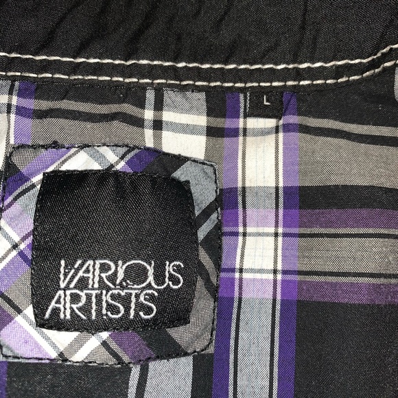 Plaid button down - Picture 3 of 3